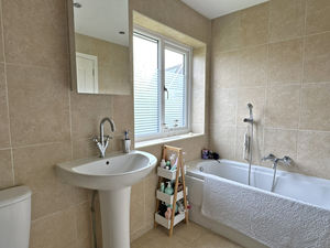 Photo 16- click for photo gallery